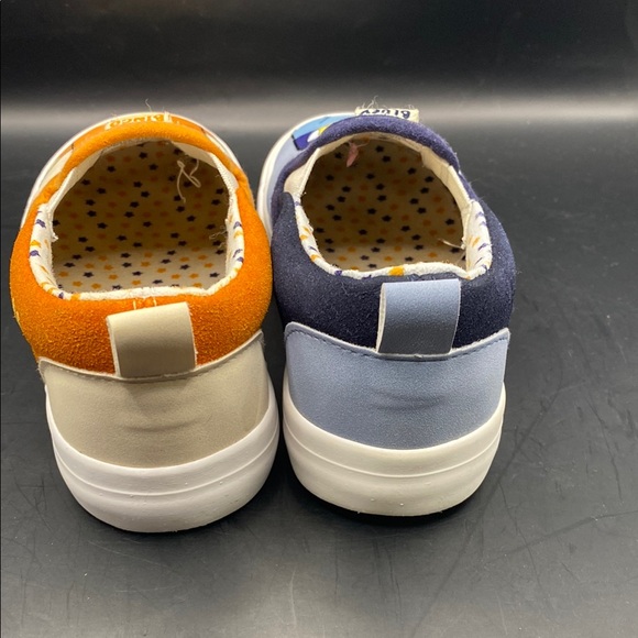 Bluey and Bingo Size 10 girls Slip-On Shoes - Orange and Blue - Picture 4 of 9